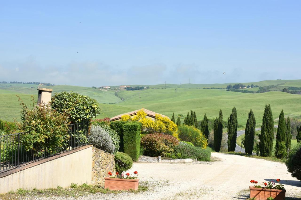 Podere Le Volpaie, Volterra, Tuscany Монтекатини Вал ди Чечина Екстериор снимка